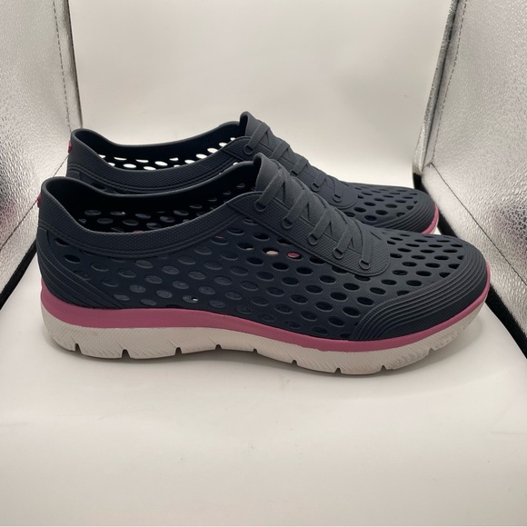 Skechers Foamies women’s navy and Pink water Sneakers size 8 - Picture 2 of 9